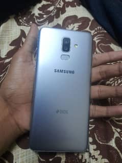 Samsung J8 4/64  8.5  condition