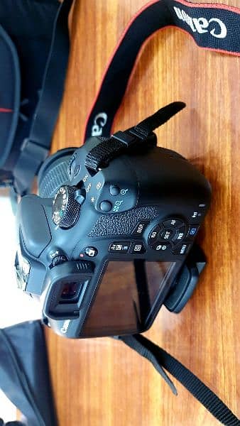 Canon EOS 1300D DSLR with all accessories 3