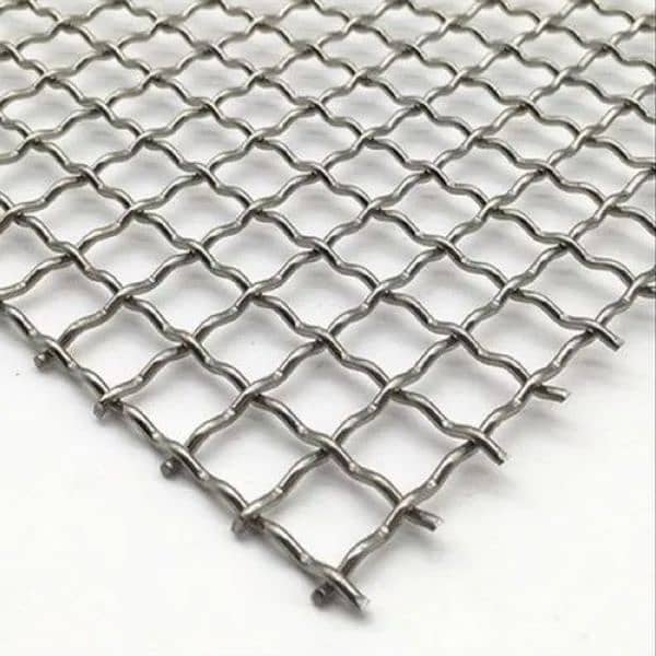 Razor wire Barbed wire Chain link fence concertina security mesh jali 14