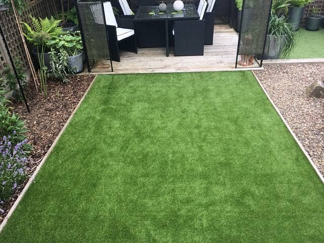 Artificial grass available with fitting 03008991548 0