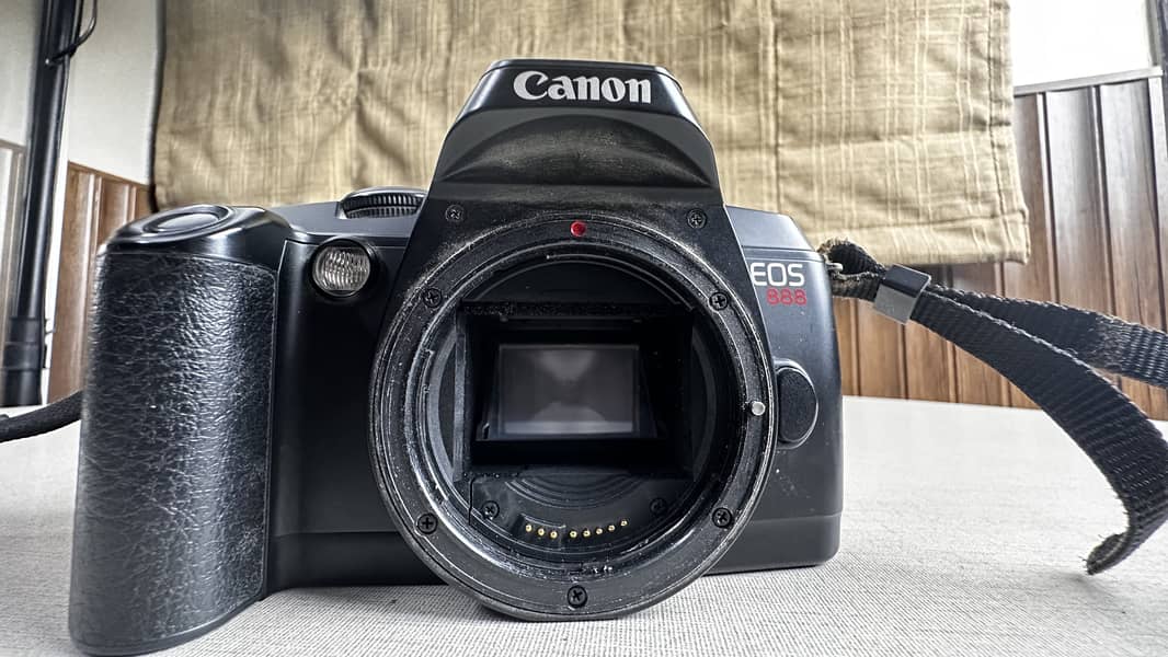 Canon EOS 888 Film roll 2