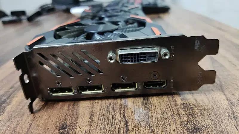 Gforce GTX 1080 by Gigabyte  With Box 1