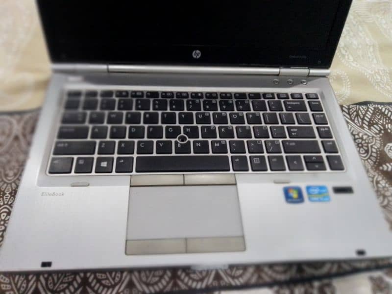 HP Elitebook 8470p Core i5 3rd Generation 2