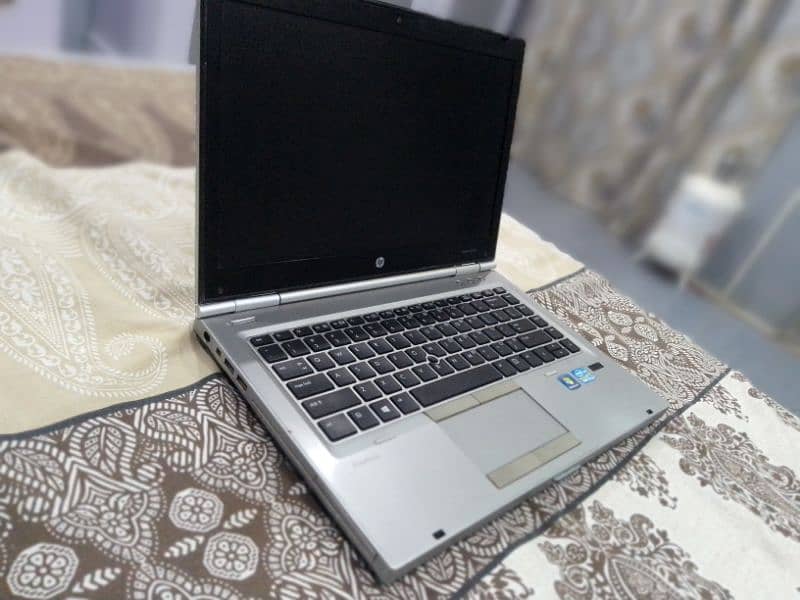 HP Elitebook 8470p Core i5 3rd Generation 5