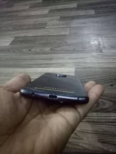 moto z4 4/128