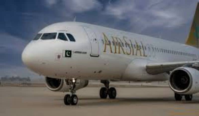 Immediate Female Airhostess & Cabin Crew Staff Required 3