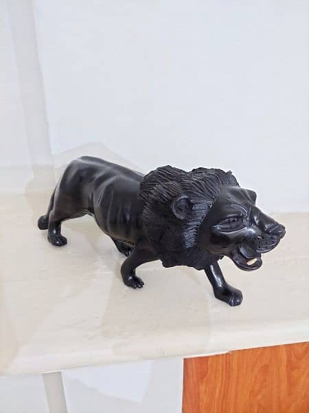 sculpture of Lion made of black wood/ show piece/ Souvenir 0