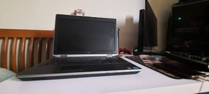 Dell Gaming Laptop 1