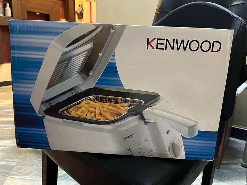 Kenwood electric deep fryer for sale! 0