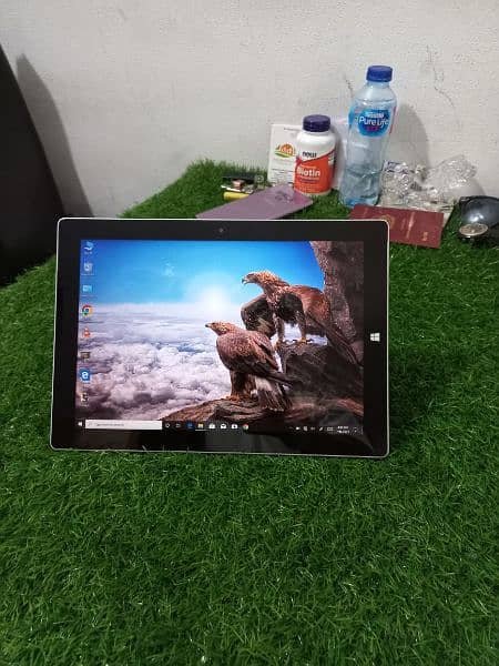 Surface 3, 128GB 4GB Windows Tablet X7 8th Gen 10'⁸ 2K Touch display 9