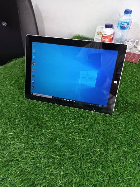 Surface 3, 128GB 4GB Windows Tablet X7 8th Gen 10'⁸ 2K Touch display 12