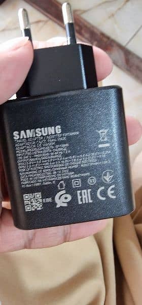 Samsung S22 / S23 / S24 Ultra 45w Super Fast Charger 2