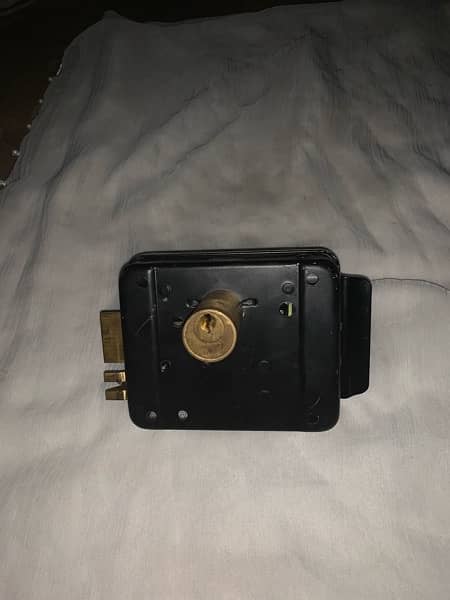 Door lock for main gate 3