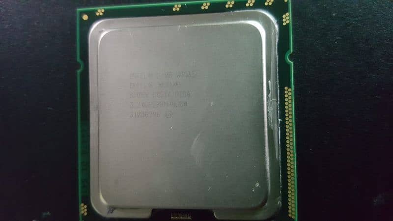 Intel Xeon w3565 0