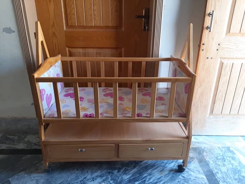 Baby Mini Sway Cradle (cot) 1