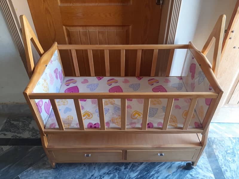 Baby Mini Sway Cradle (cot) 2