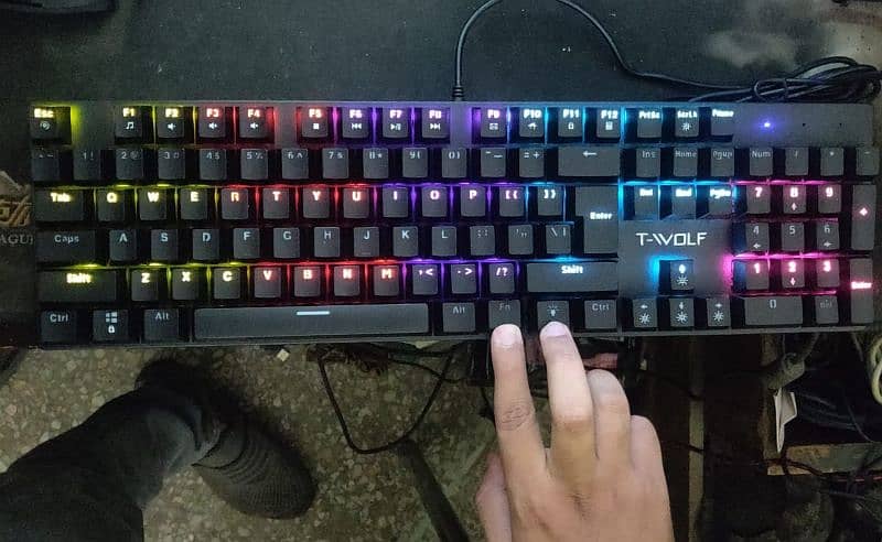 T-Wolf 17 Mechanical Gaming keyboard Blue switches 15