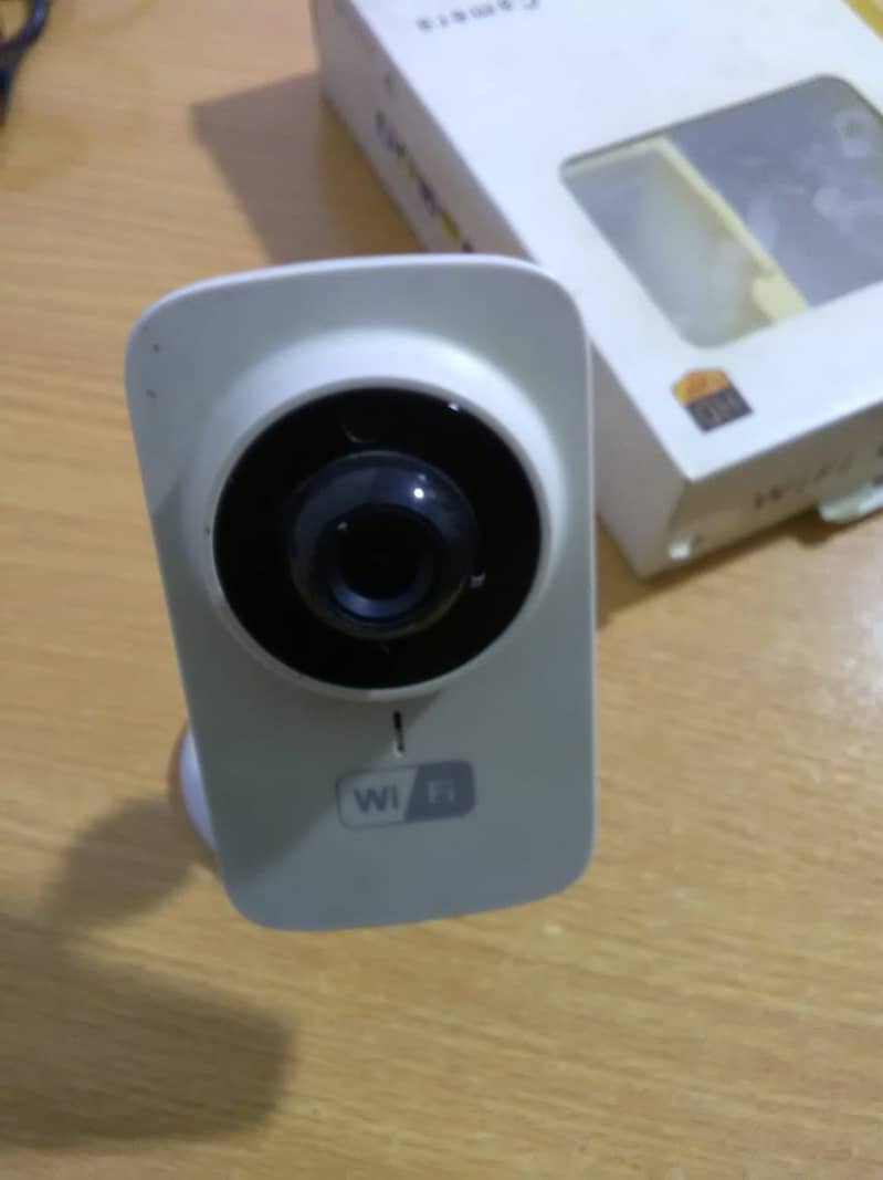 V380 Wifi CCTV Camera 3