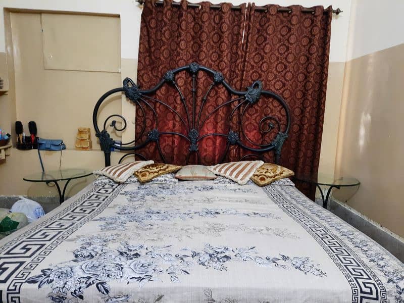 King size wrought iron bed with side tables 2