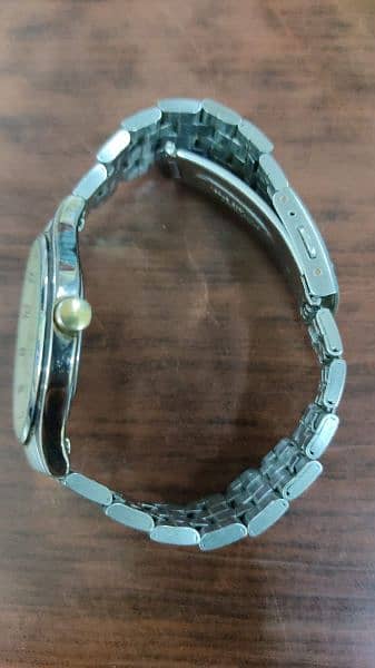 Rare beautiful citizen quartz original watch big elegant stylish dial 6