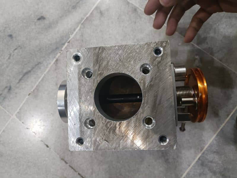 Throttle body for Civic & Toyota 1