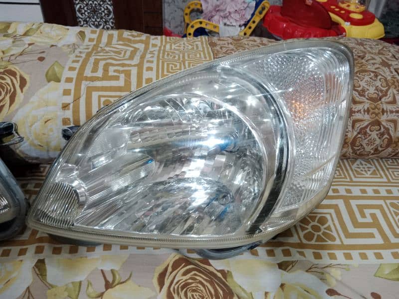 Honda Life Headlights & Tail Light Model 2002 to 2004 6