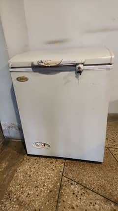 waves deep freezer olx