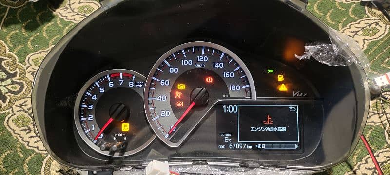 Toyota vitz TFT speedometer 2011/16 1