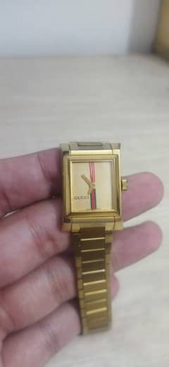 Gucci 111j Steel Swiss Ladies Watch Gold Color