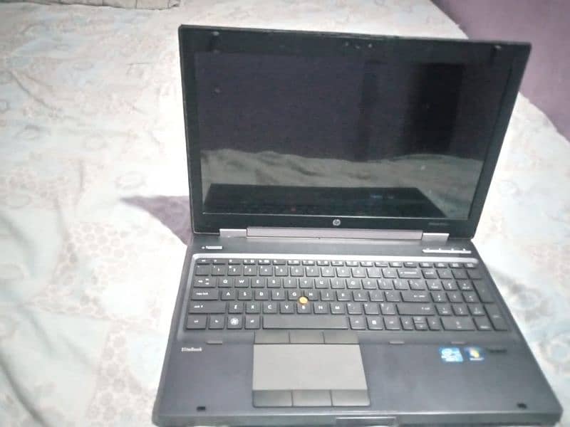 hp laptop i7 2nd generation workstation 0