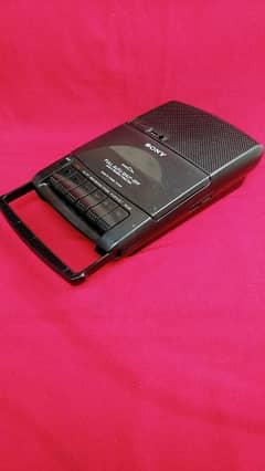 SONY CASSETTE-CORDER / RECORDER AND PLAYER