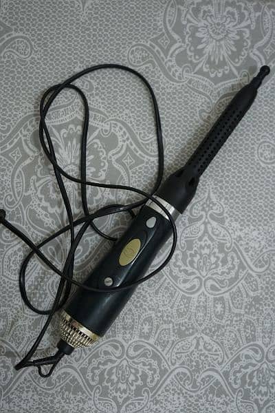 Hair dryer with comb 5