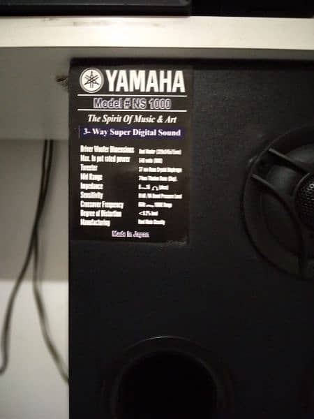 japanese DENON amp and Yamaha 10 inches 4woofers  two boxes best sound 7