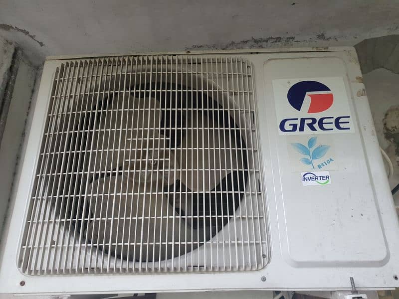 Gree G10 DC Inverter 1.5 Tonn AC 2