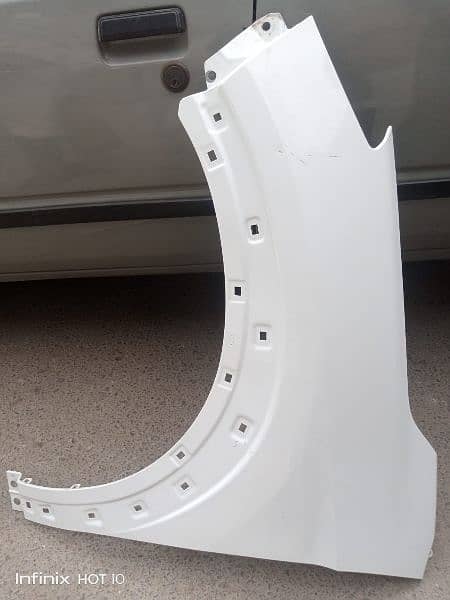 Hyundai Tucson   Elentra  /Bonnat/Fender/Door/Bumper/Bulk head 3