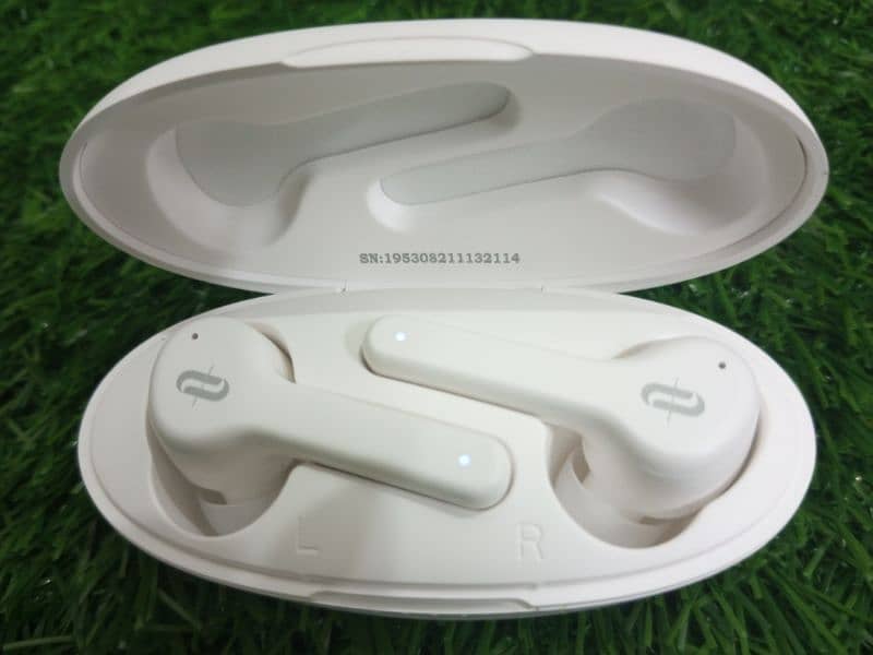 Trotronics True Wireless Earbuds Bluetooth 5.0 TWS In-Ear Earphones 1