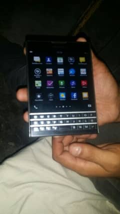 blackberry passport silver edition olx