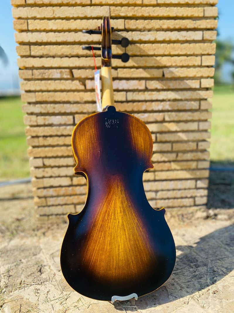 Violin  Solid Wood Violin Beautiful Appearance 4/4 Violin 4