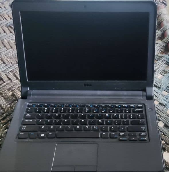 Dell Latitude 3340 core i3 4th generation 4GB Ram 128GB SSD 2