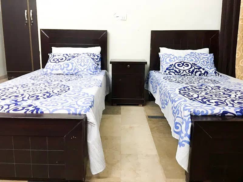HOSTEL Rooms for Professionals & Student-Bahria, Indus Hospital,Descon 1