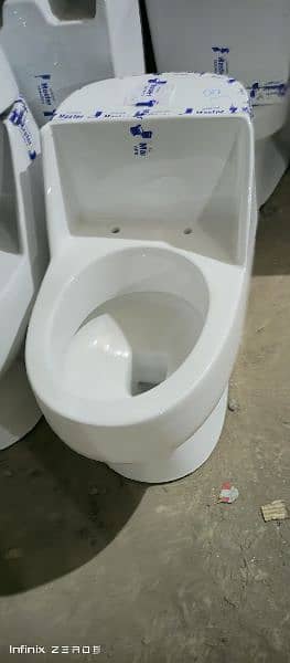 Commode 11