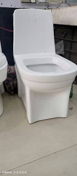 Commode 19