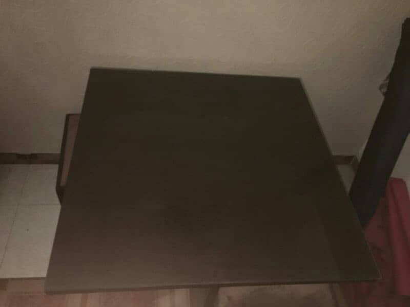 4 Seater Dining Table 2