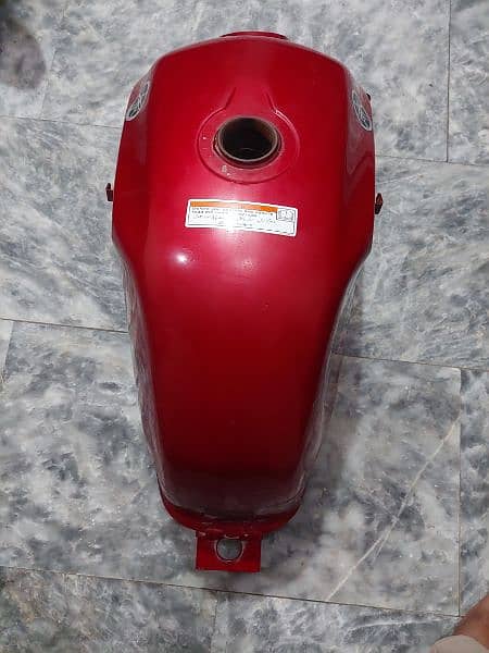 ybr fuel tank avail all ok 4