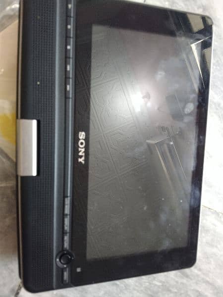 Sony DVD /CD player . . . . charging and battery 2no system hein 3