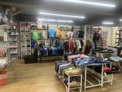 Clothing Retail Store for Rent 0