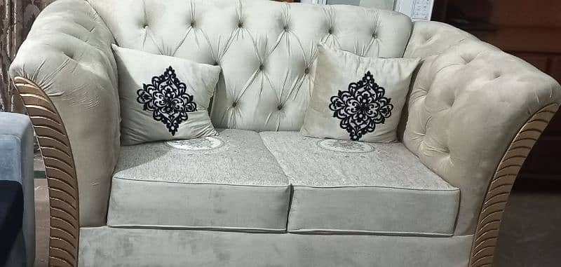 Sofa Set 0