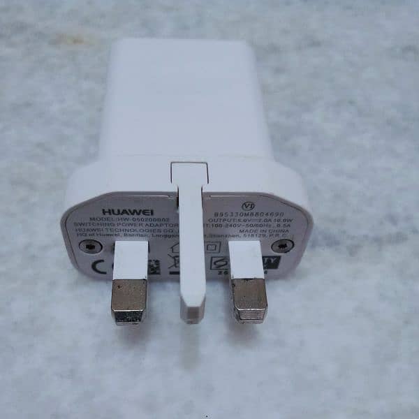 Huawei genuine adapter (Imported) Fast charger 1