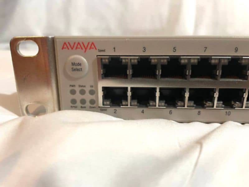 Ayava Switch ALL Gigabit PoE 48 Ports 1