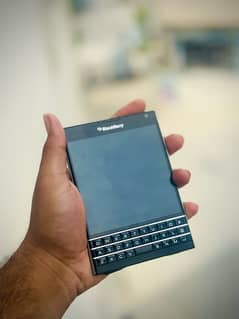 blackberry passport mobile olx